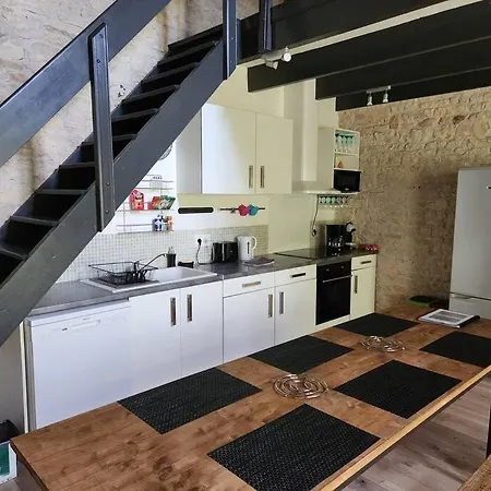 Maison En Pierre A 15 Min De La Rochelle Avec Nyaraló